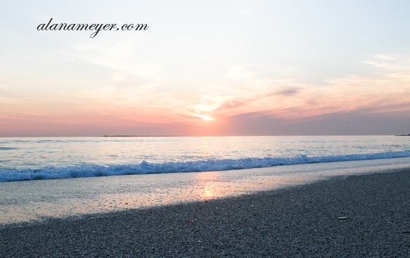 Travel-3 (2)