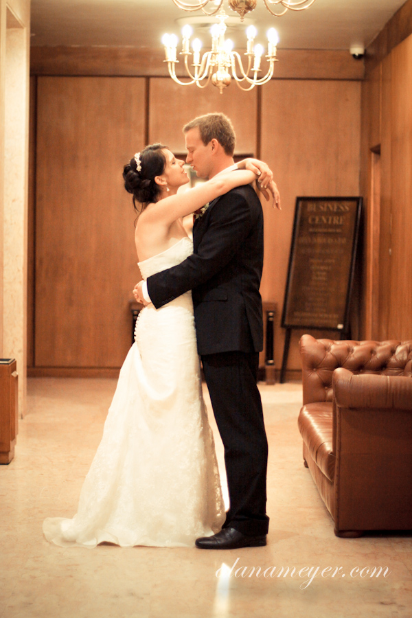 zimbabwe wedding meikles hotel-5