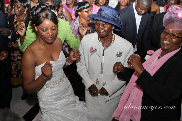 zimbabwe wedding wild geese lodge photographer alana meyer-28