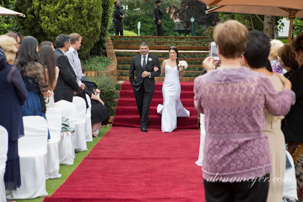 wedding photographer johannesburg elegant natural country club-006