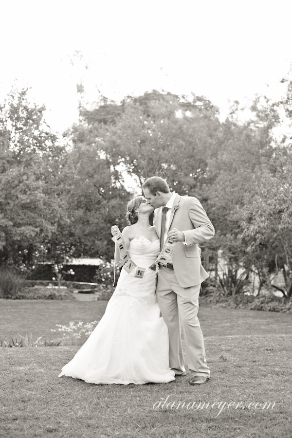 vertical mel alex wedding photography johannesburg hertford hotel-007