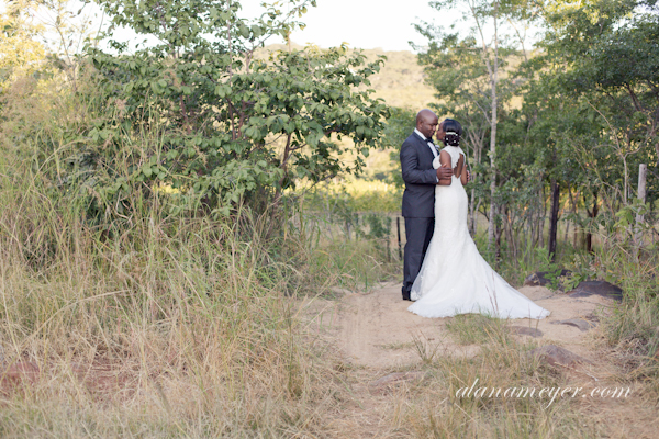 BushmansRock zimbabwe wedding coupleshoot weddingphotographer alanameyer-0005