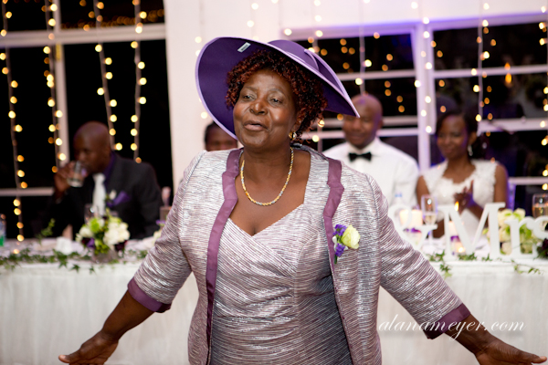 BushmansRock zimbabwe wedding party weddingphotographer alanameyer-0022