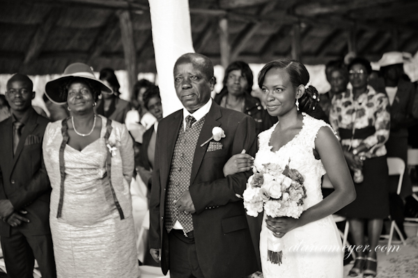 BushmansRock zimbabwe weddingceremony weddingphotographer alanameyer-0002