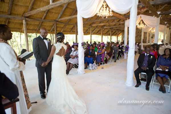 BushmansRock zimbabwe weddingceremony weddingphotographer alanameyer-0004