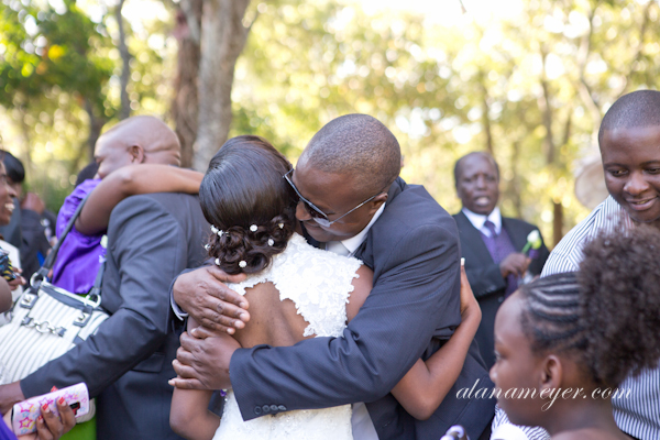 BushmansRock zimbabwe weddingceremony weddingphotographer alanameyer-0012